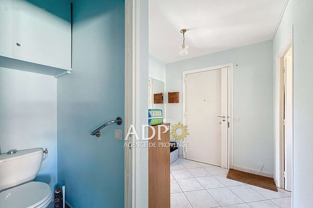 Appartement à MANDELIEU-LA-NAPOULE