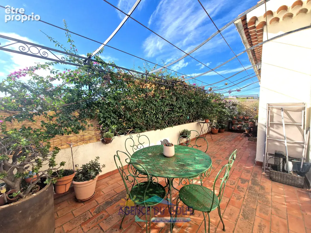 Spacieux T 5 en duplex avec jardin - photo 2