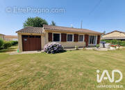 Photo 1 - Maison à SAINT-PIERRE-D'EXIDEUIL