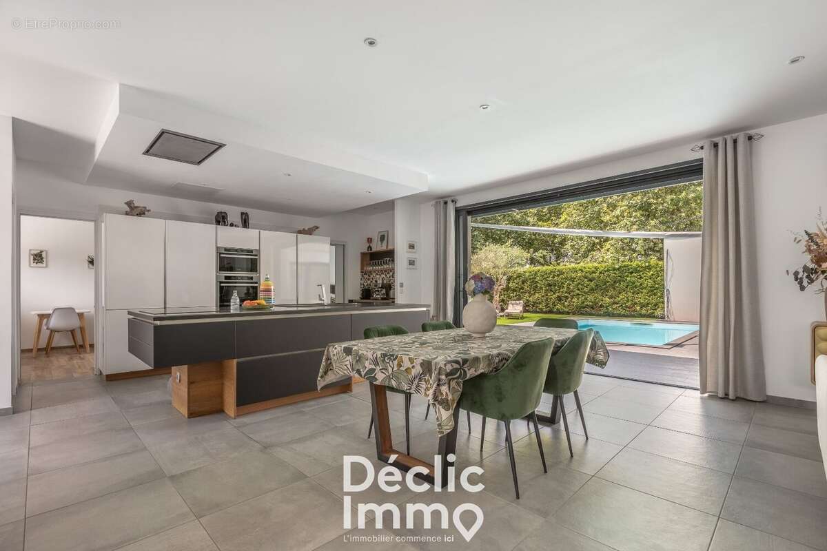 À vendre villa contemporaine avec piscine à Gujan Mestras - photo 6