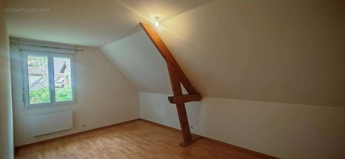 Saint André Les Vergers - Maison familiale de 131m2 sur 975m - photo 11