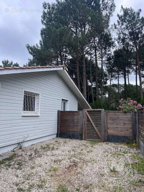 Maison à LACANAU