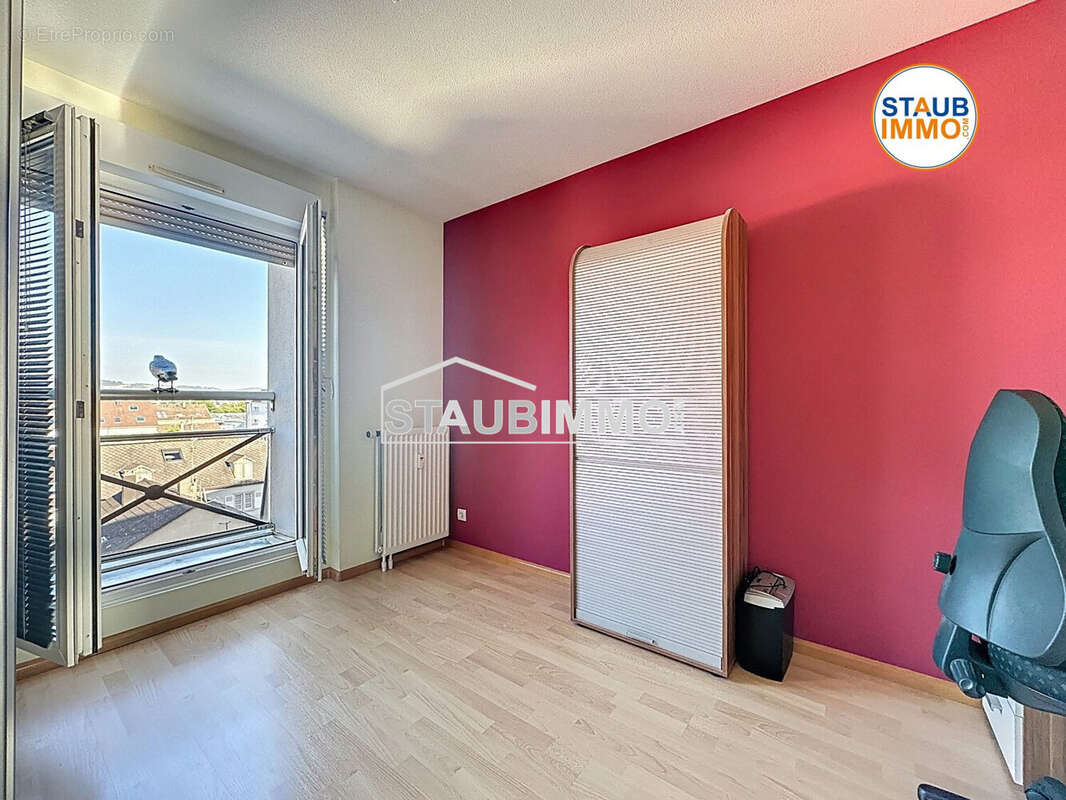 Appartement 90 m² à Saint-Louis  - photo 9