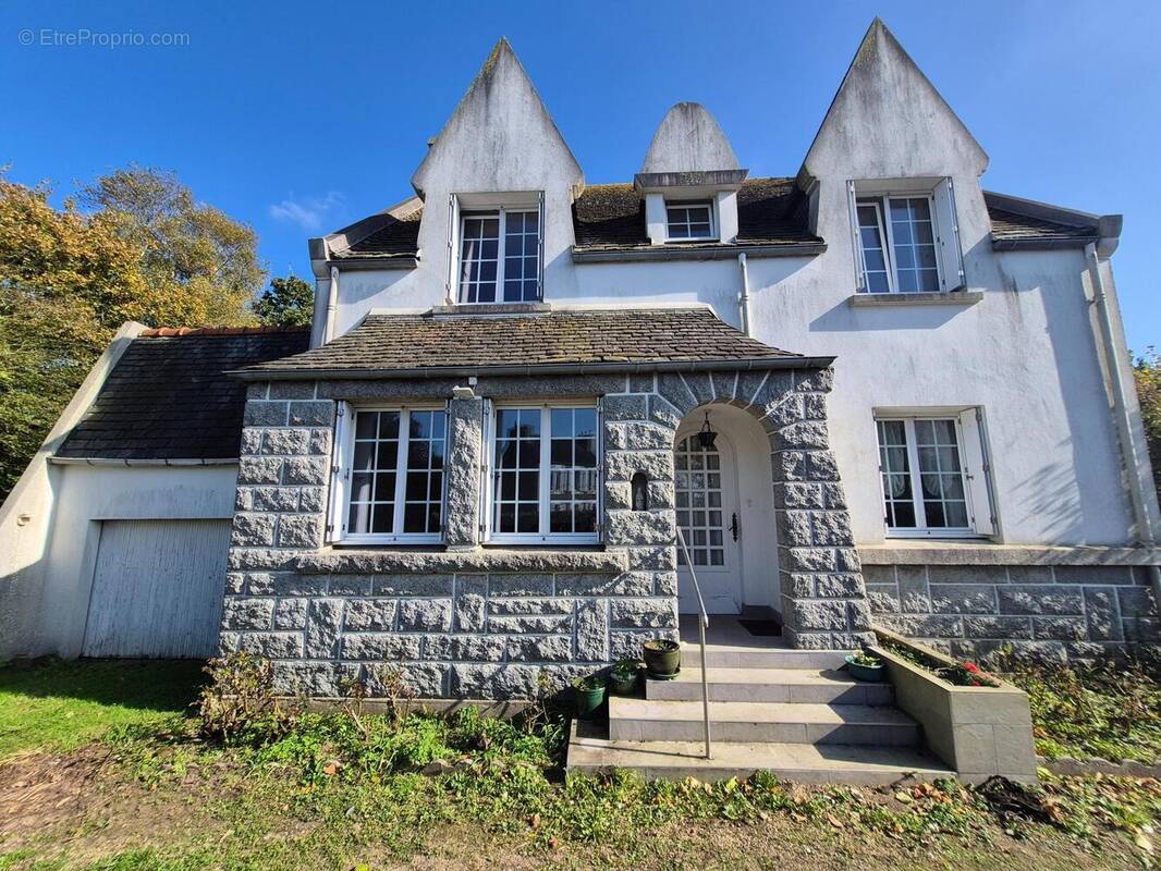 Photo 1 - Maison à SAINT-VOUGAY