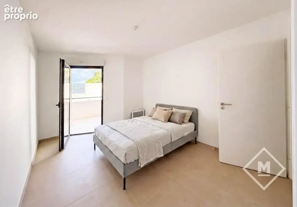 Vente appartement T2 terrasse vue mer calme  frais réduit à l'achat de 2.3% (notaire)  13600 La Ciotat - photo 6