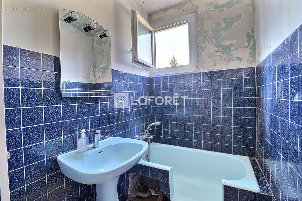 Appartement à VITRY-SUR-SEINE