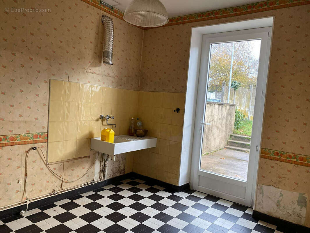 Maison à MONTCEAU-LES-MINES