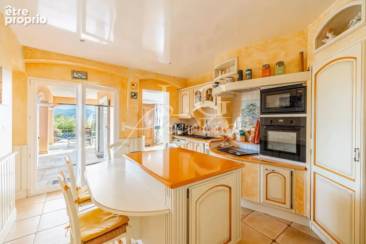 Superbe villa 5 pieces avec piscine - photo 11