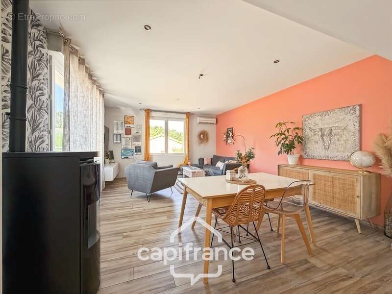 Maison de 90m² avec studio indépendant à LAVEYRON (26) - photo 3