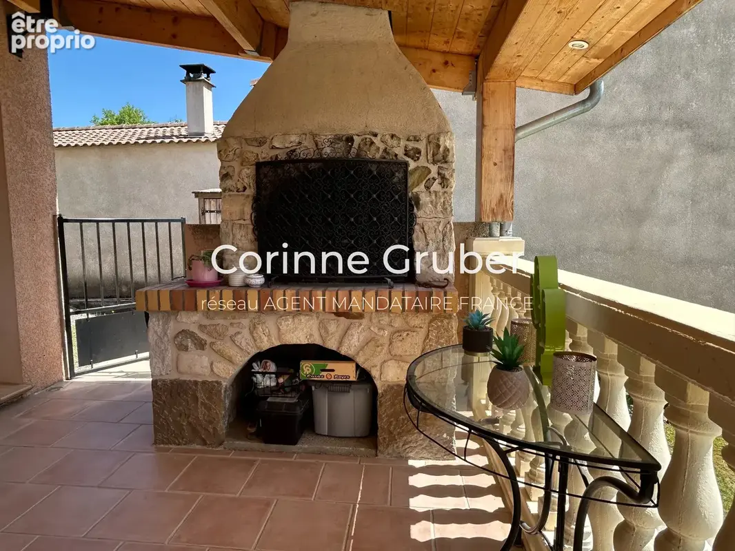 EXCLUSIVITÉ – Maison de type 4/5 de 112 m² avec garage et piscine - photo 9