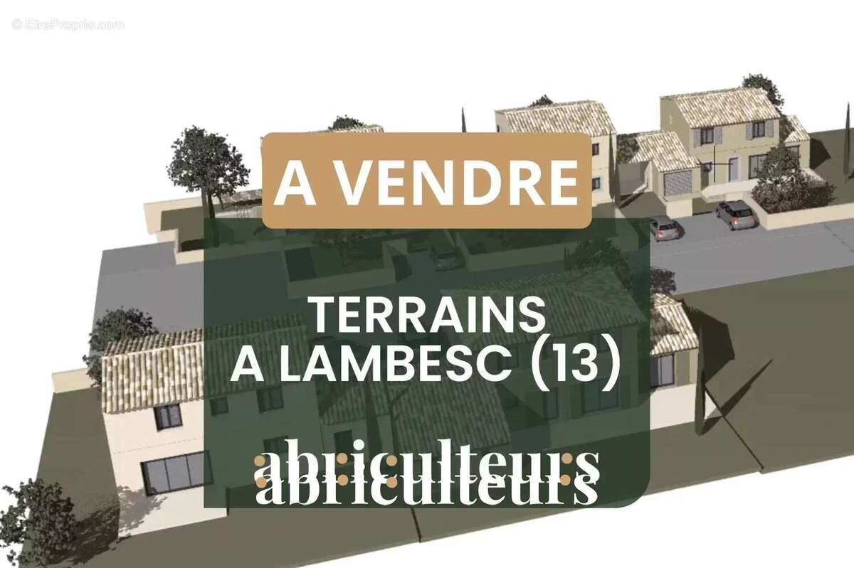 Terrain à LAMBESC