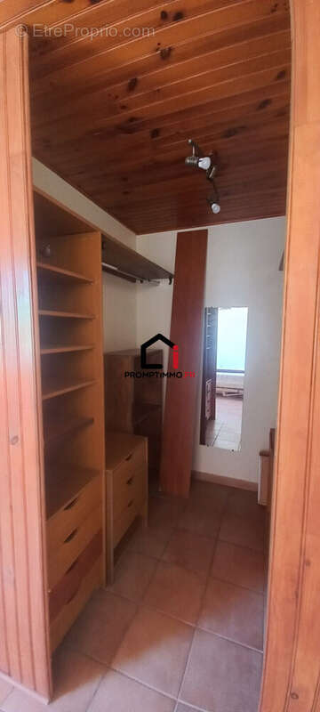 dressing chambre parentale - Maison à CASE-PILOTE