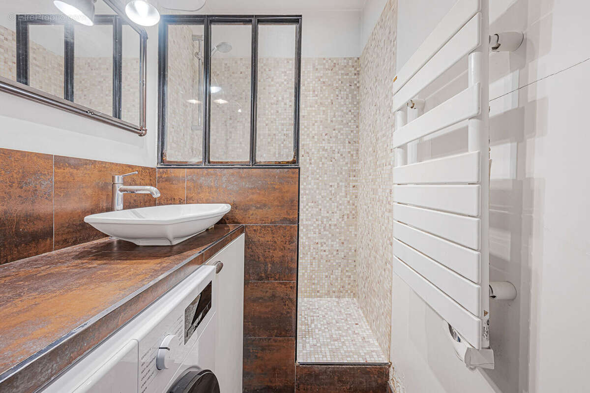 Appartement à PARIS-12E