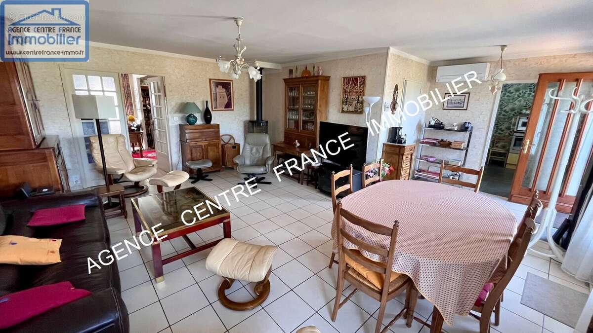 Maison à TROUY