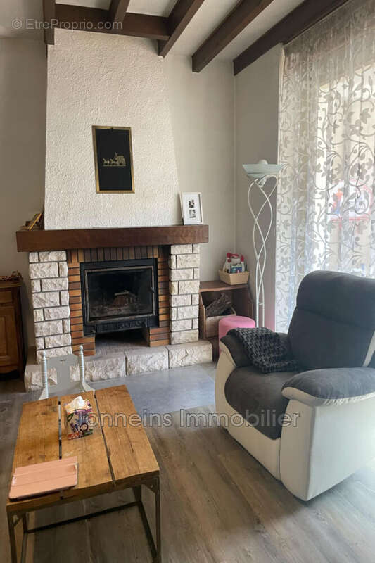 Maison à TOMBEBOEUF