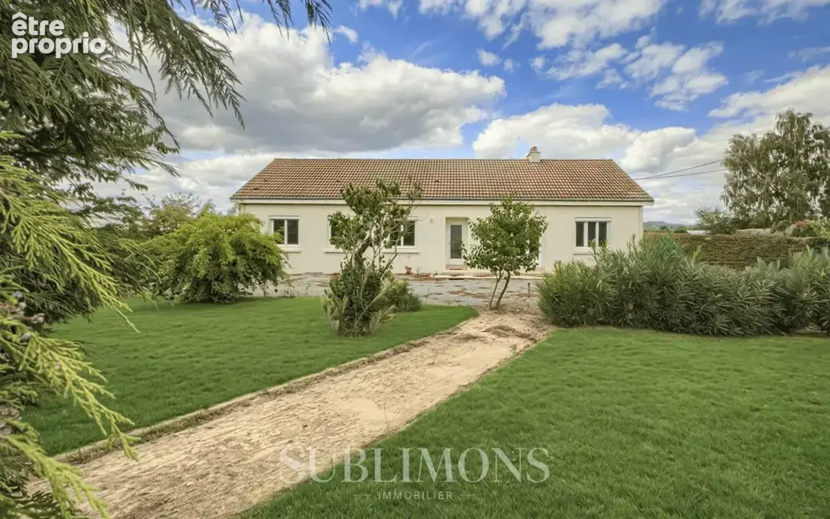 Maison à LA CHAPELLE-BASSE-MER