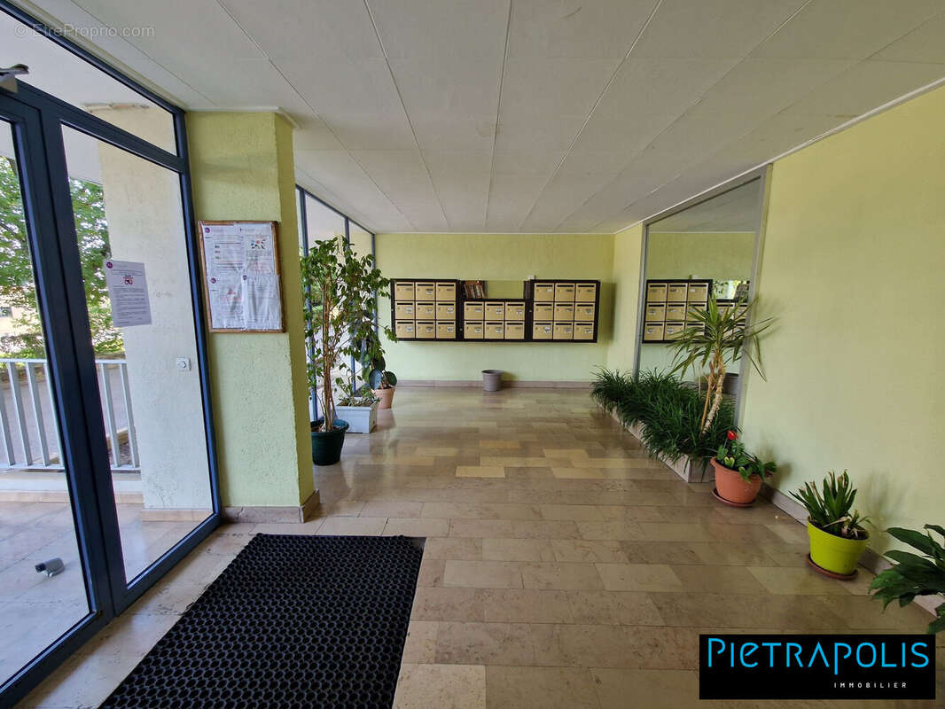 Appartement à BRON
