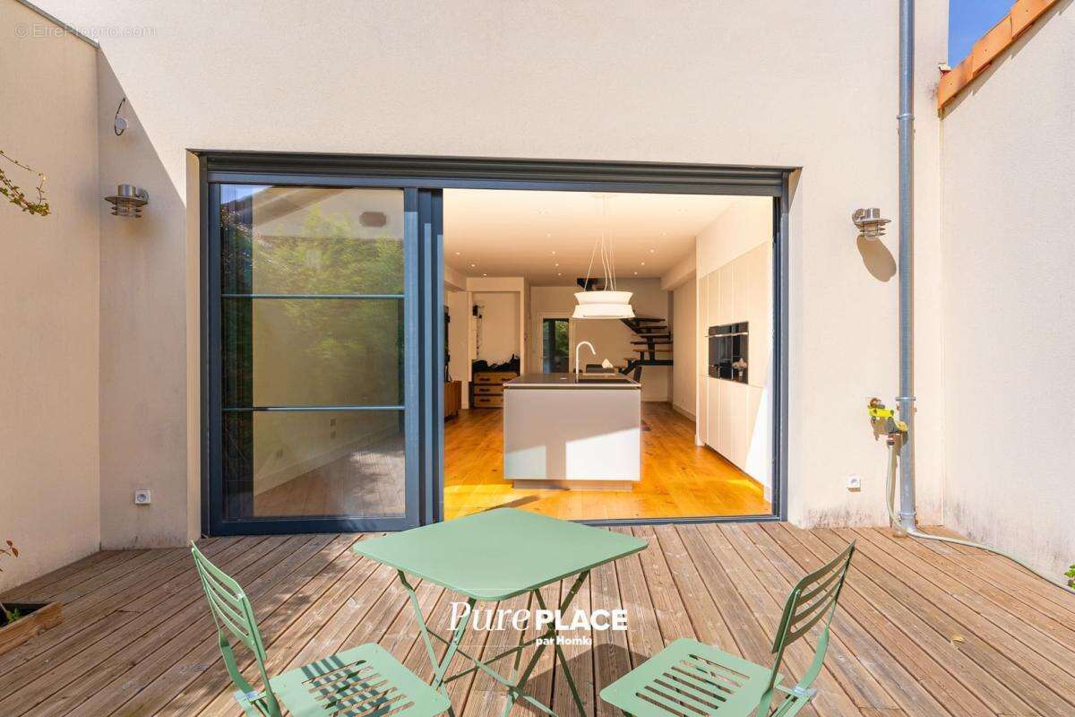 Villa contemporaine de 220 m2 à Bordeaux - photo 6