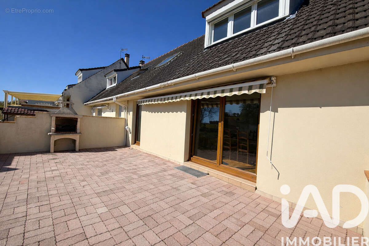 Photo 3 - Maison à ESQUERDES