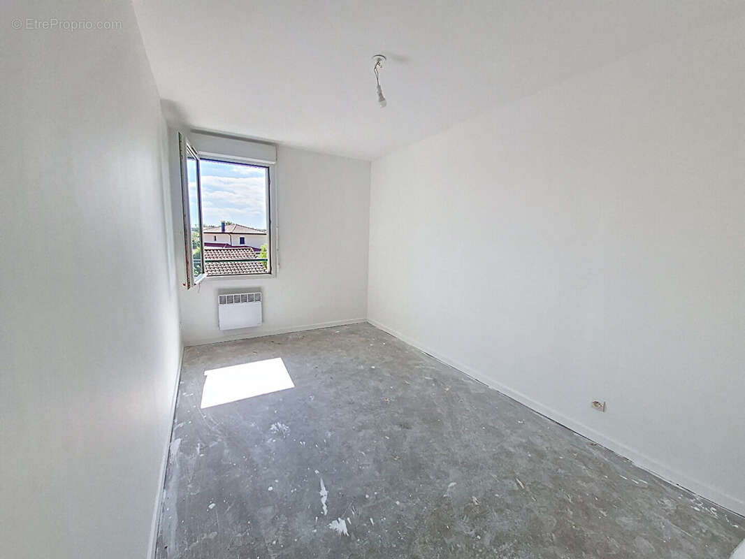 Appartement à MONTAGNY