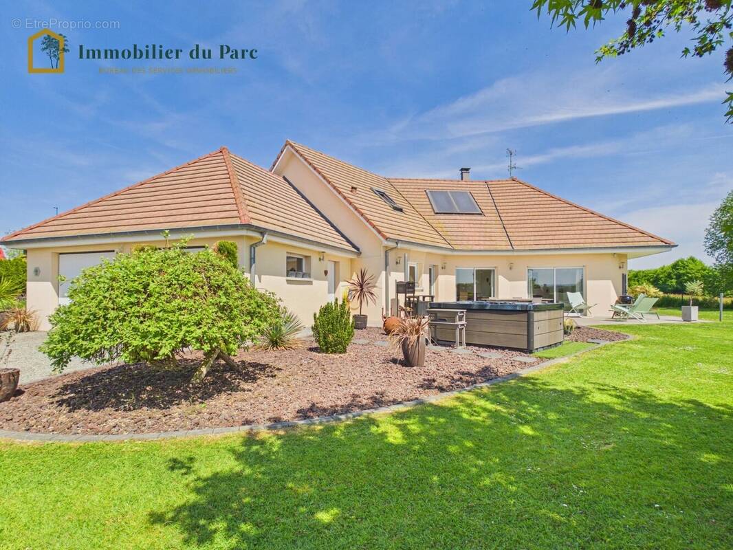 Maison à AUTRECHENE