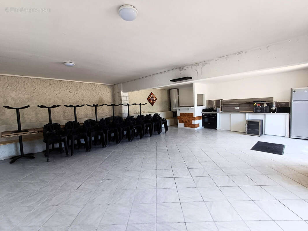 Appartement à VALLON-PONT-D'ARC