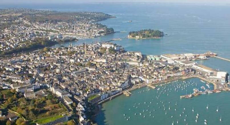 Terrain à DOUARNENEZ