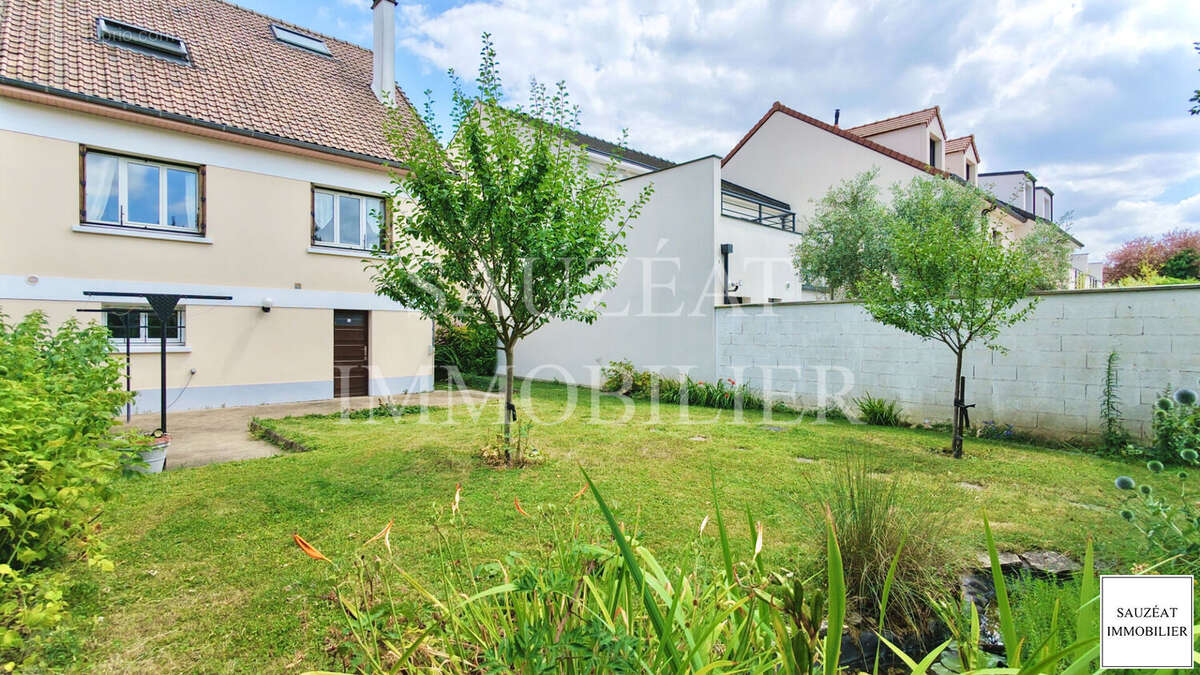 Maison à ORMESSON-SUR-MARNE