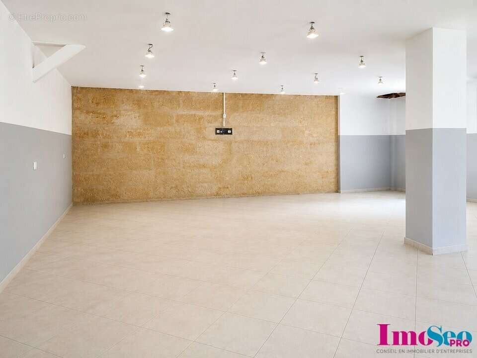 Local commercial à vendre - photo 5