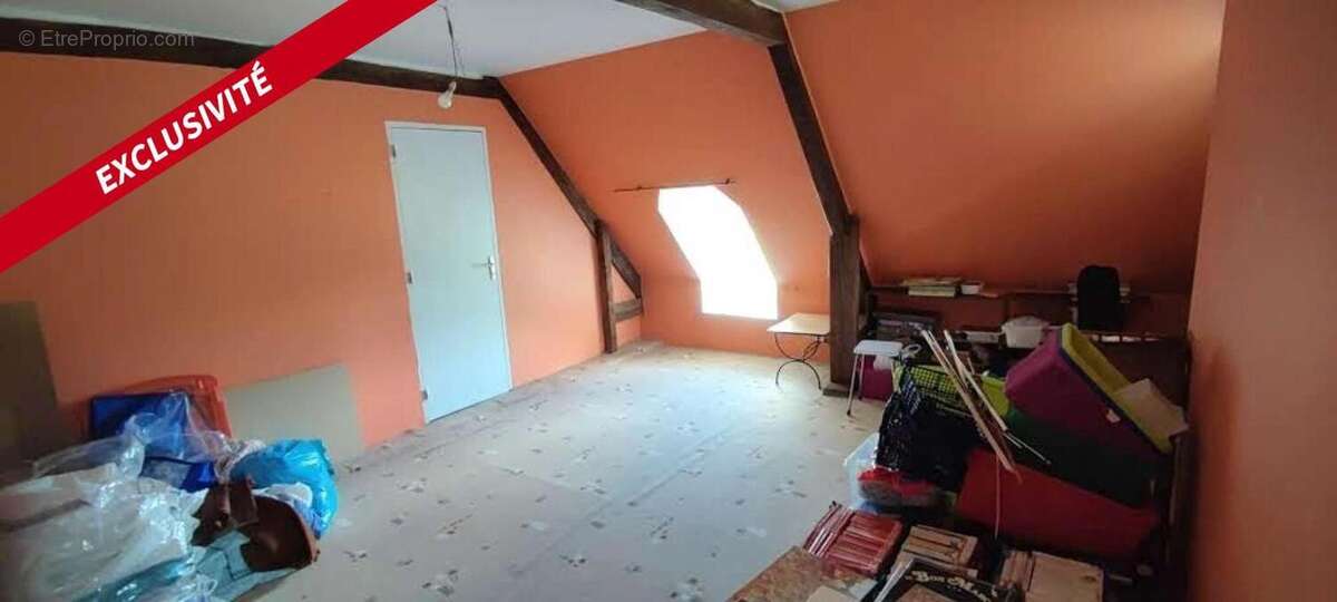 Maison à SAINT-QUENTIN-SUR-LE-HOMME