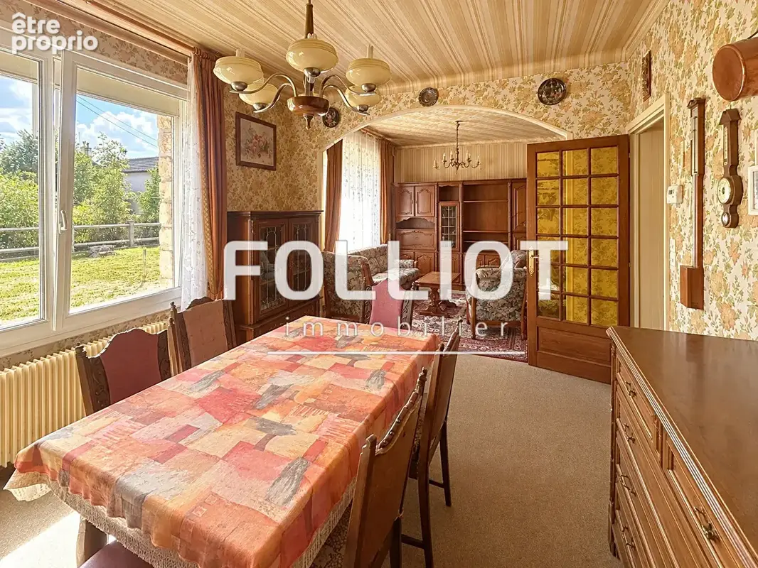 A VENDRE - Maison Saint Martin De Fontenay 8 pièce(s) 162.71 m2 - photo 2