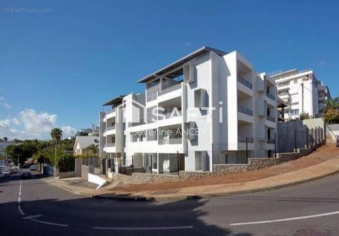 Photo 1 - Appartement à SAINT-DENIS