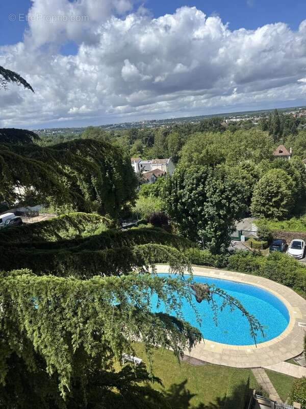 Appartement à BOUGIVAL