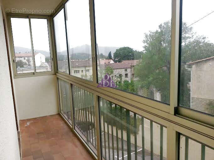 Appartement à HYERES