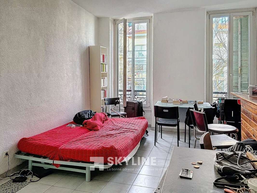 Appartement à MARSEILLE-5E