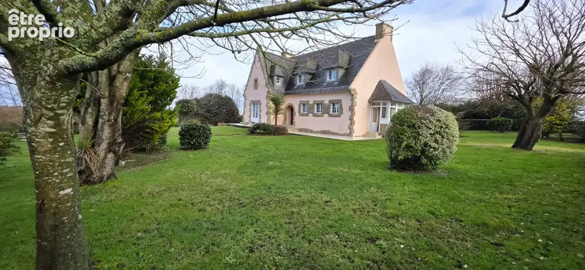 Maison Plonevez Porezay 8 pièce(s) 178.61 m2 - photo 2