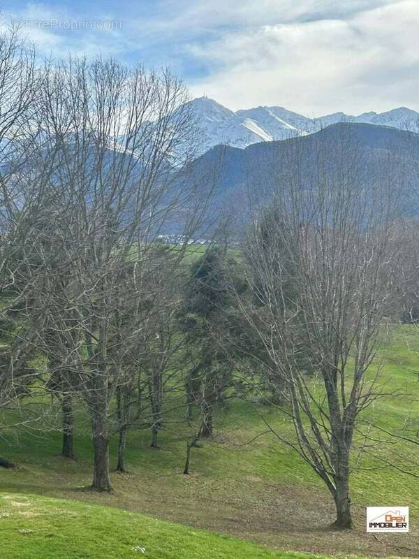 Appartement à POUZAC