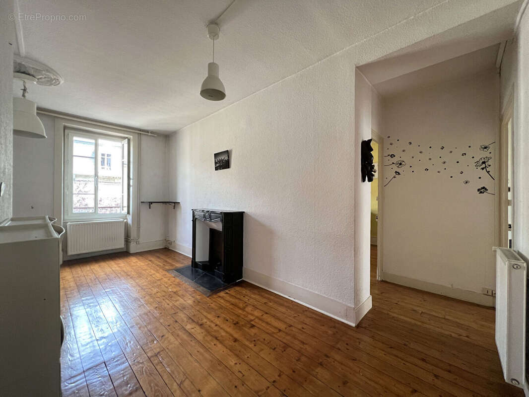 Appartement à LONS-LE-SAUNIER
