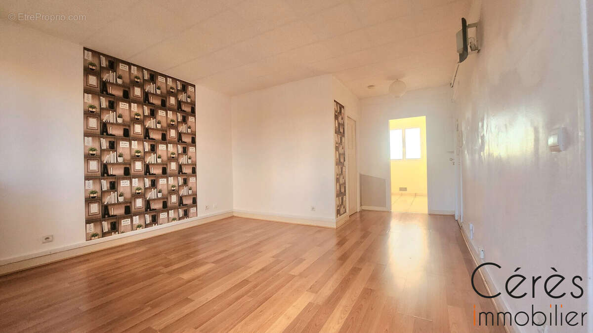 Appartement à LIVRY-GARGAN