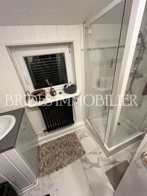 Maison à LA PERRIERE