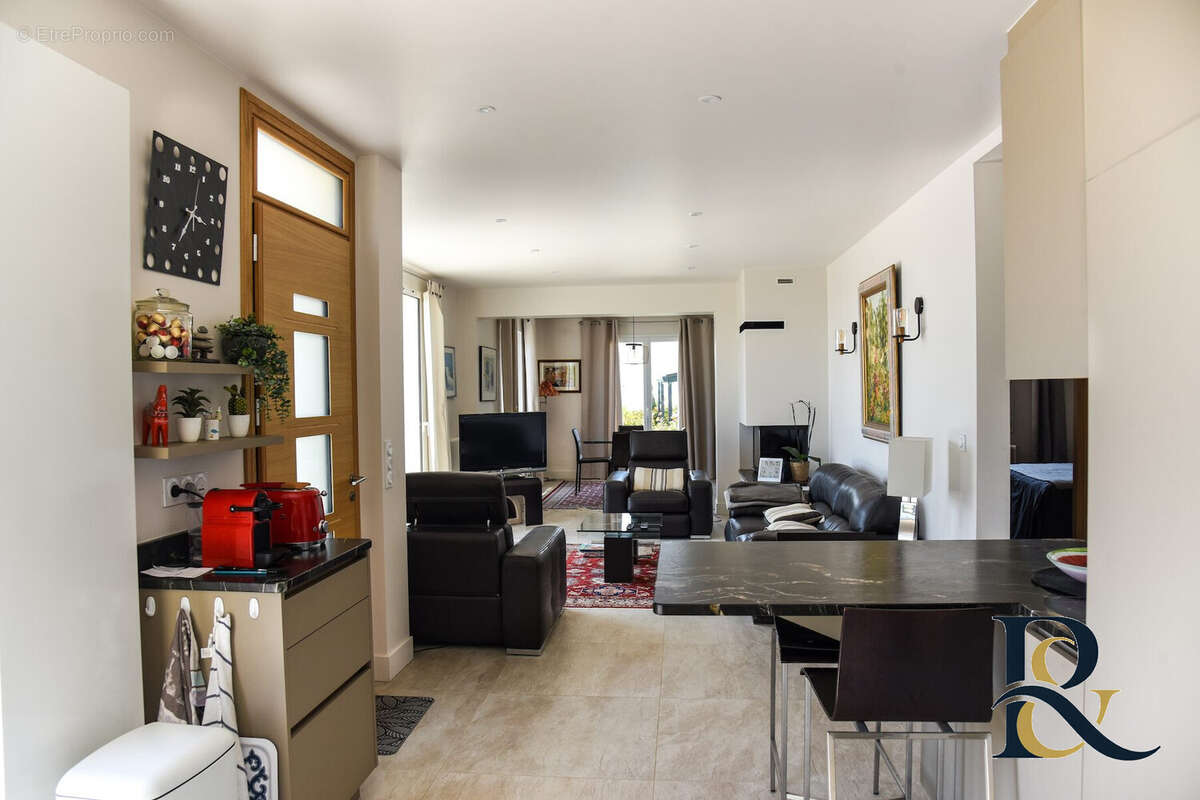 Maison 136 m² à Trouville-Sur-Mer  - photo 4