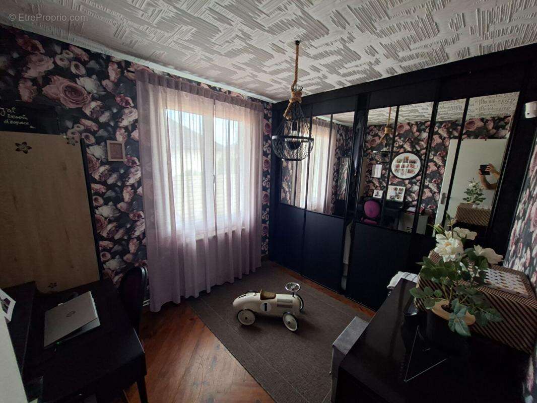 Maison  5 pièce(s) 88 m2 - photo 8