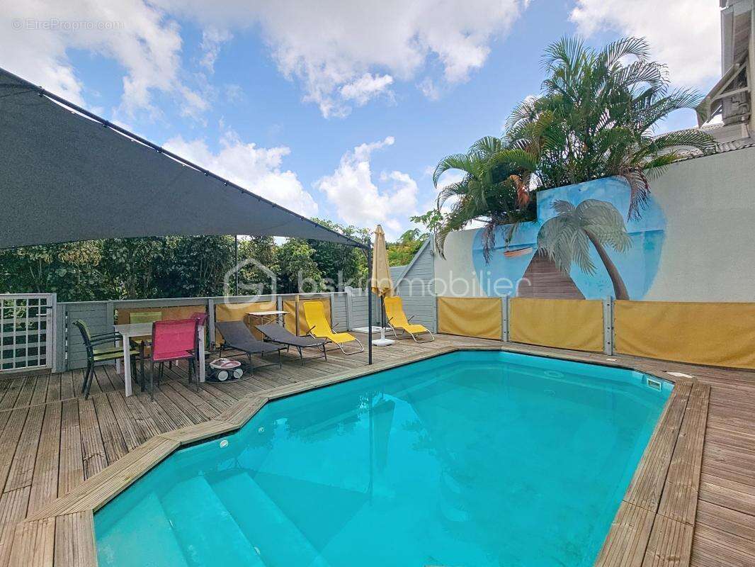 Maison à SAINTE-ANNE