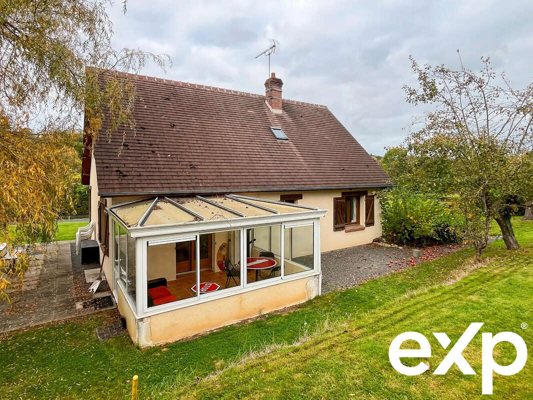 Maison à NEUFCHATEL-EN-BRAY