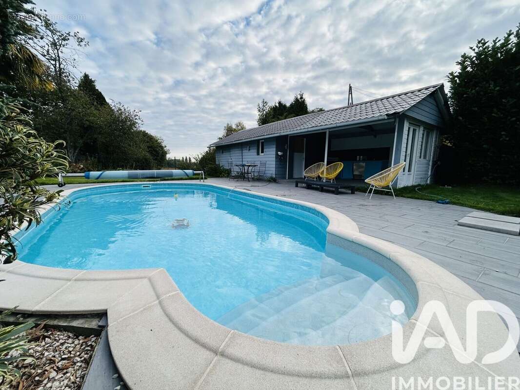 Maison 186 m² à Saint-Paer  - photo 3