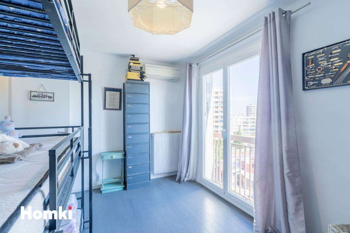 Appartement à MARSEILLE-9E