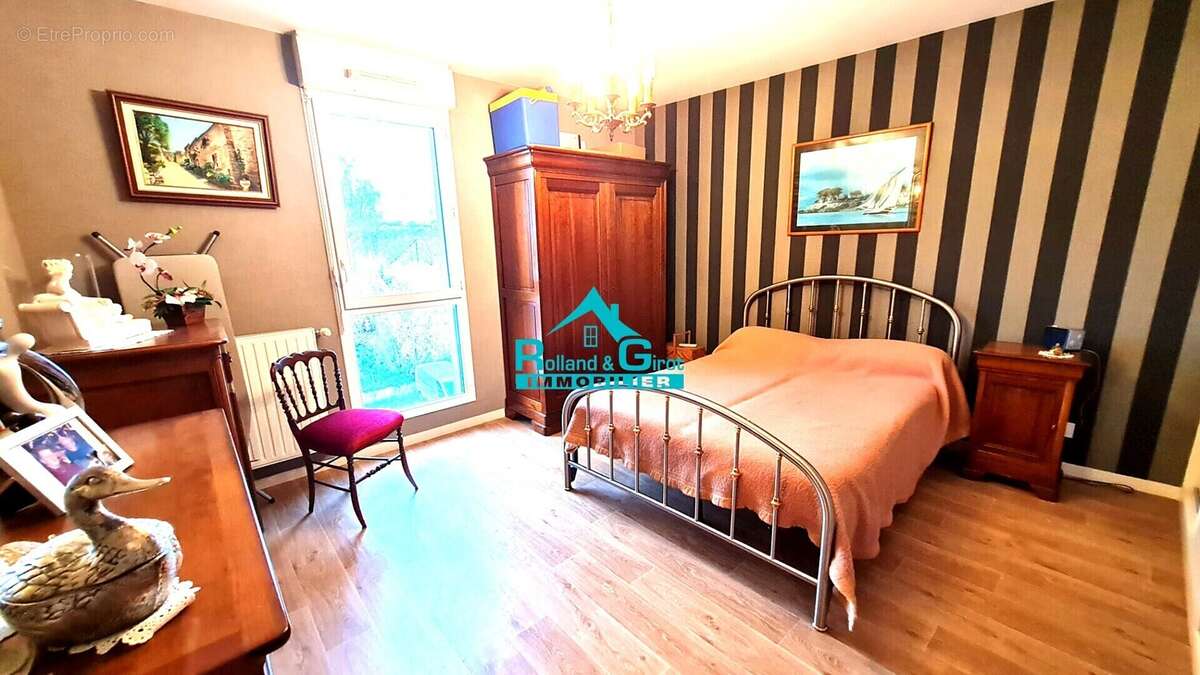 Appartement à LIFFRE