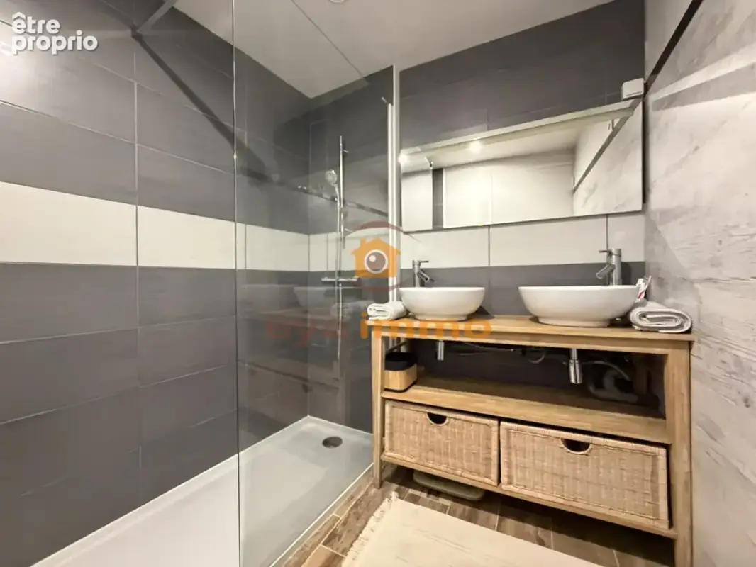 CENTRE VILLE Pézenas  Appartement 4 pièces entièrement rénové - photo 11