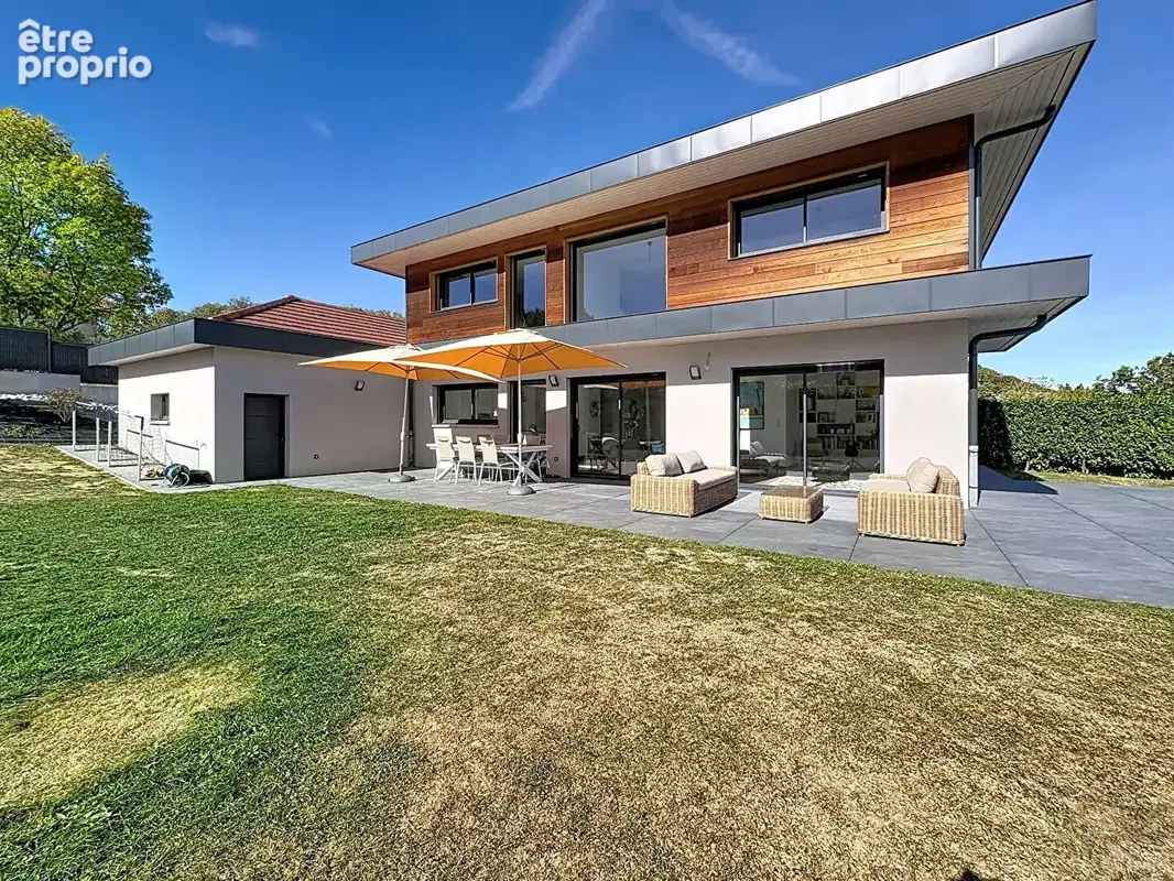Villa contemporaine de 2019 - Cadre campagne avec vue panoramique sur les montagnes. - photo 16