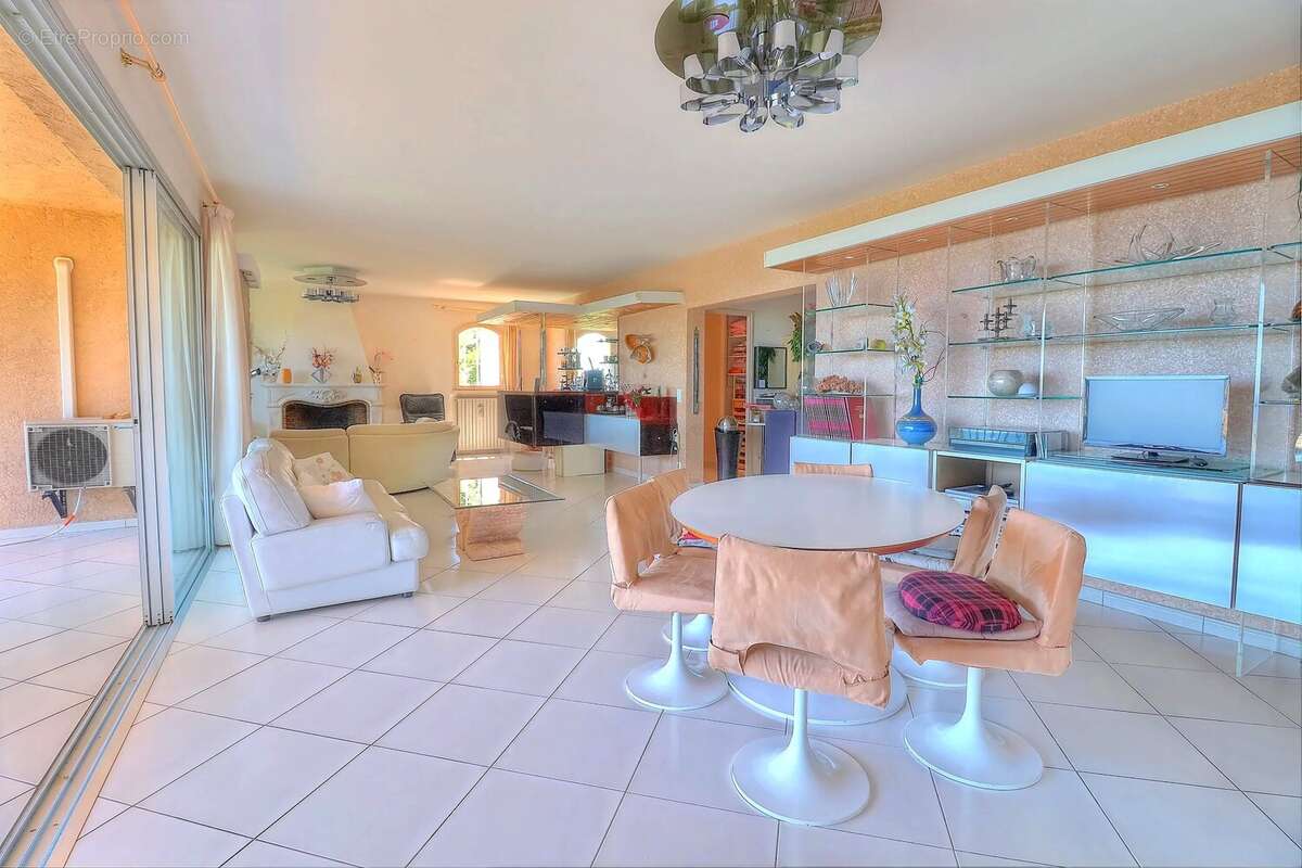 Villa de Charme avec Vue Mer et Piscine à Débordement – Mandelieu-la-Napoule - photo 7